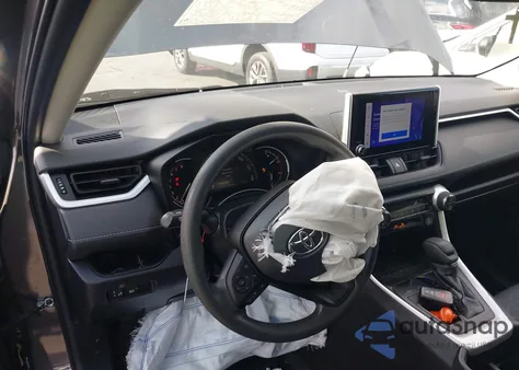 2023 Toyota Rav4 Xle из США, поврежденный, VIN 2T3W1RFV0PC231017